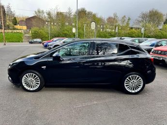 VAUXHALL ASTRA 1.4i Turbo GPF Elite Nav Hatchback 5dr Petrol Auto Euro 6 (s/s) 