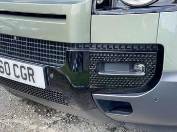 LAND ROVER DEFENDER 2.0 FIRST EDITION 5d 237 BHP