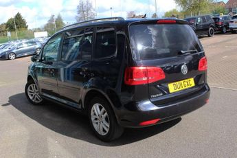 VOLKSWAGEN TOURAN 1.6 TDI SE MPV 5dr Diesel Manual Euro 5 (105 ps)