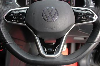 VOLKSWAGEN TIGUAN 1.5 TSI R-Line SUV 5dr Petrol DSG Euro 6 (s/s) (150 ps)