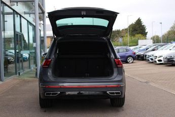 VOLKSWAGEN TIGUAN 1.5 TSI R-Line SUV 5dr Petrol DSG Euro 6 (s/s) (150 ps)