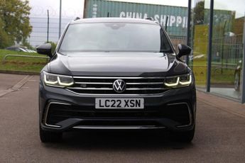 VOLKSWAGEN TIGUAN 1.5 TSI R-Line SUV 5dr Petrol DSG Euro 6 (s/s) (150 ps)
