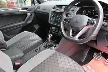 VOLKSWAGEN TIGUAN 1.5 TSI R-Line SUV 5dr Petrol DSG Euro 6 (s/s) (150 ps)