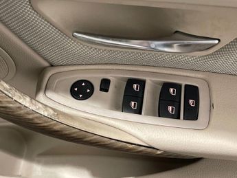 BMW 3 SERIES 2.0 320d Modern Saloon 4dr Diesel Auto Euro 5 (s/s) (184 ps)