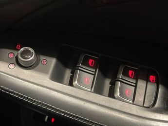 AUDI Q5 2.0 TDI S line Plus SUV 5dr Diesel S Tronic quattro Euro 5 (s/s)