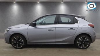 VAUXHALL CORSA 50kWh Elite Premium Hatchback 5dr Electric Auto (136 ps)
