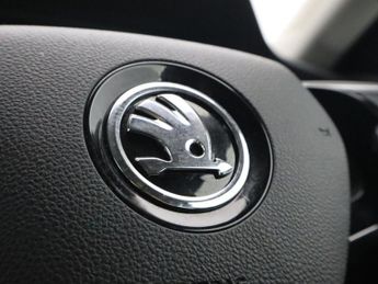 SKODA OCTAVIA 1.5 TSI e-TEC MHEV SE L Estate 5dr Petrol Hybrid DSG Euro 6 (s/s