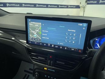 FORD FOCUS 1.0T EcoBoost MHEV ST-Line X Hatchback 5dr Petrol Hybrid DCT Eur