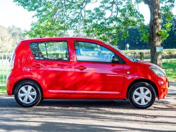 DAIHATSU SIRION 1.0 S Hatchback 5dr Petrol Manual (118 g/km, 68 bhp)