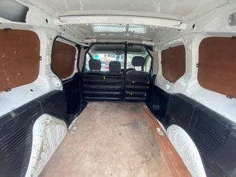 PEUGEOT PARTNER 1.6 HDi 625 SE L1 4dr