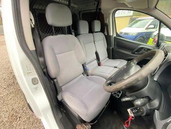 PEUGEOT PARTNER 1.6 HDi 625 SE L1 4dr