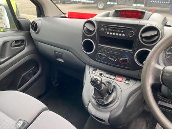 PEUGEOT PARTNER 1.6 HDi 625 SE L1 4dr