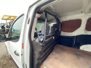 PEUGEOT PARTNER 1.6 HDi 625 SE L1 4dr