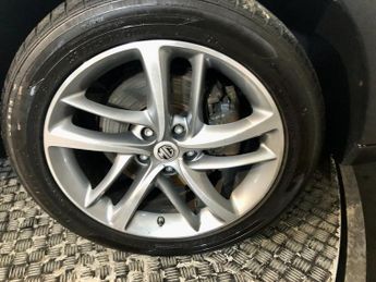 MG MG HS 1.5 T-GDI Exclusive SUV 5dr Petrol DCT Euro 6 (s/s) (162 ps)