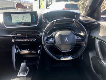 PEUGEOT E-2008 50kWh GT Premium SUV 5dr Electric Auto (136 ps)