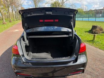 BMW 3 SERIES 3.0 335d M Sport Shadow Edition Saloon 4dr Diesel Auto xDrive Eu