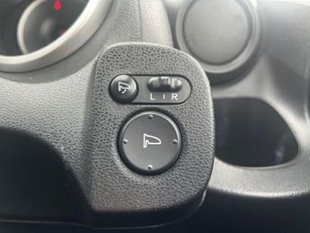 HONDA JAZZ 1.4 i-VTEC ES Hatchback 5dr Petrol i SHIFT Euro 4 (100 ps)