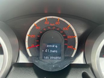 HONDA JAZZ 1.4 i-VTEC ES Hatchback 5dr Petrol i SHIFT Euro 4 (100 ps)