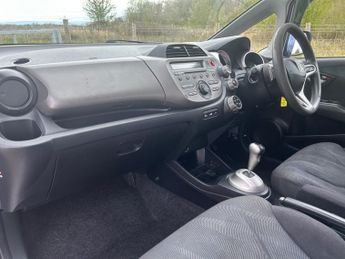 HONDA JAZZ 1.4 i-VTEC ES Hatchback 5dr Petrol i SHIFT Euro 4 (100 ps)