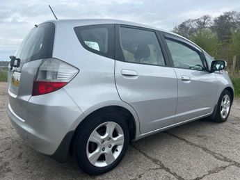 HONDA JAZZ 1.4 i-VTEC ES Hatchback 5dr Petrol i SHIFT Euro 4 (100 ps)