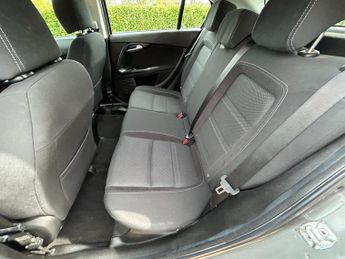 FIAT TIPO 1.4 T-Jet Lounge Hatchback 5dr Petrol Manual Euro 6 (s/s) (120 b