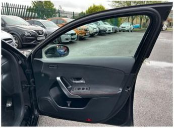 MERCEDES-BENZ A-CLASS 2.0 A250 AMG Line (Executive) Hatchback 5dr Petrol 7G-DCT Euro 6