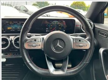 MERCEDES-BENZ A-CLASS 2.0 A250 AMG Line (Executive) Hatchback 5dr Petrol 7G-DCT Euro 6