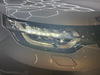 LAND ROVER DISCOVERY 3.0 SD V6 Landmark Edition SUV 5dr Diesel Auto 4WD Euro 6 (s/s) 