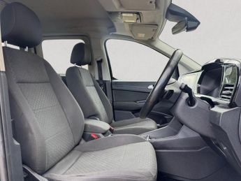 FORD TOURNEO CONNECT 2.0 EcoBlue Titanium MPV 5dr Diesel DCT Euro 6 (s/s) (122 ps)