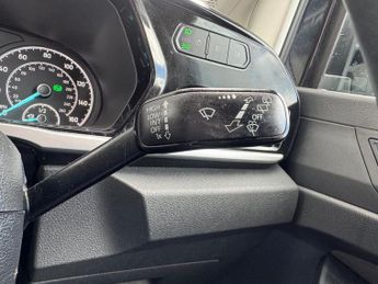 FORD TOURNEO CONNECT 2.0 EcoBlue Titanium MPV 5dr Diesel DCT Euro 6 (s/s) (122 ps)