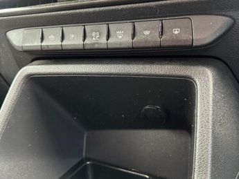 FORD TOURNEO CONNECT 2.0 EcoBlue Titanium MPV 5dr Diesel DCT Euro 6 (s/s) (122 ps)