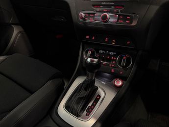 AUDI Q3 2.0 Audi Q3 40 5dr Petrol quattro