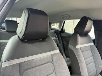 CITROEN e-C4 50kWh Sense Hatchback 5dr Electric Auto (7.4kW Charger) (136 ps)