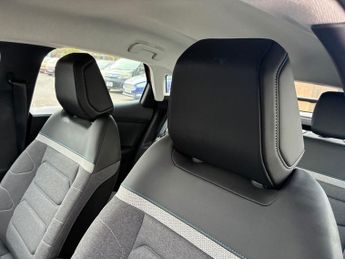 CITROEN e-C4 50kWh Sense Hatchback 5dr Electric Auto (7.4kW Charger) (136 ps)