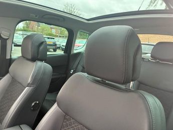 PEUGEOT 3008 2.0 HDi Allure SUV 5dr Diesel Auto Euro 5 (163 ps)
