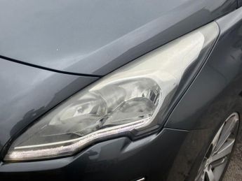 PEUGEOT 3008 2.0 HDi Allure SUV 5dr Diesel Auto Euro 5 (163 ps)