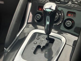 PEUGEOT 3008 2.0 HDi Allure SUV 5dr Diesel Auto Euro 5 (163 ps)