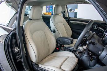 MINI HATCH 2.0 Cooper S Exclusive Hatchback 3dr Petrol Steptronic Euro 6 (s