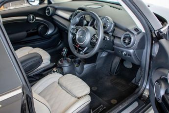 MINI HATCH 2.0 Cooper S Exclusive Hatchback 3dr Petrol Steptronic Euro 6 (s
