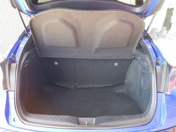 TOYOTA C-HR 1.8 VVT-h Dynamic SUV 5dr Petrol Hybrid CVT Euro 6 (s/s) (122 ps