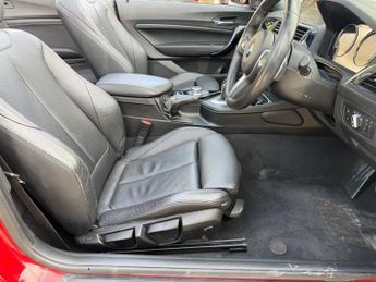 BMW 2 SERIES 2.0 220d M Sport Convertible 2dr Diesel Auto Euro 6 (s/s) 