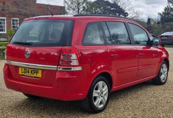 VAUXHALL ZAFIRA 1.8 16V Exclusiv MPV 5dr Petrol Manual Euro 5 (120 ps)