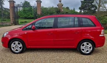 VAUXHALL ZAFIRA 1.8 16V Exclusiv MPV 5dr Petrol Manual Euro 5 (120 ps)