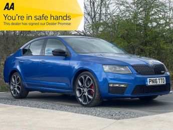 Skoda Octavia 2.0 TDI vRS Hatchback 5dr Diesel Manual Euro 6 (s/s) (SNav) (184