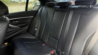 BMW 3 SERIES 2.0 330e 7.6kWh M Sport Saloon 4dr Petrol Plug-in Hybrid Auto Eu