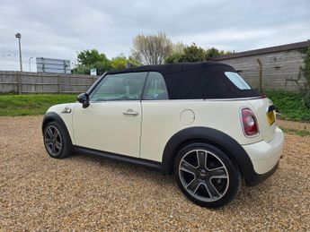 MINI CONVERTIBLE 1.6 One Convertible 2dr Petrol Manual Euro 5 (98 ps)
