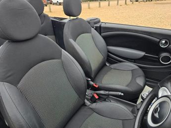 MINI CONVERTIBLE 1.6 One Convertible 2dr Petrol Manual Euro 5 (98 ps)