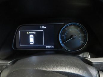 NISSAN LEAF 40kWh 10 Hatchback 5dr Electric Auto (150 ps) Android Auto / App