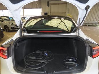 TESLA Model 3 (Dual Motor) Long Range Saloon 4dr Electric Auto 4WDE (346 ps) P