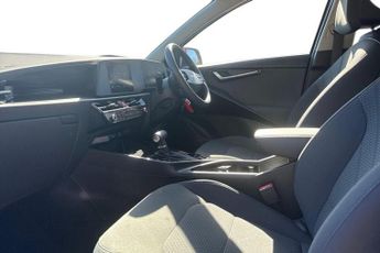 KIA NIRO 1.6h GDi 2 SUV 5dr Petrol Hybrid DCT Euro 6 (s/s) (139 bhp) Reve